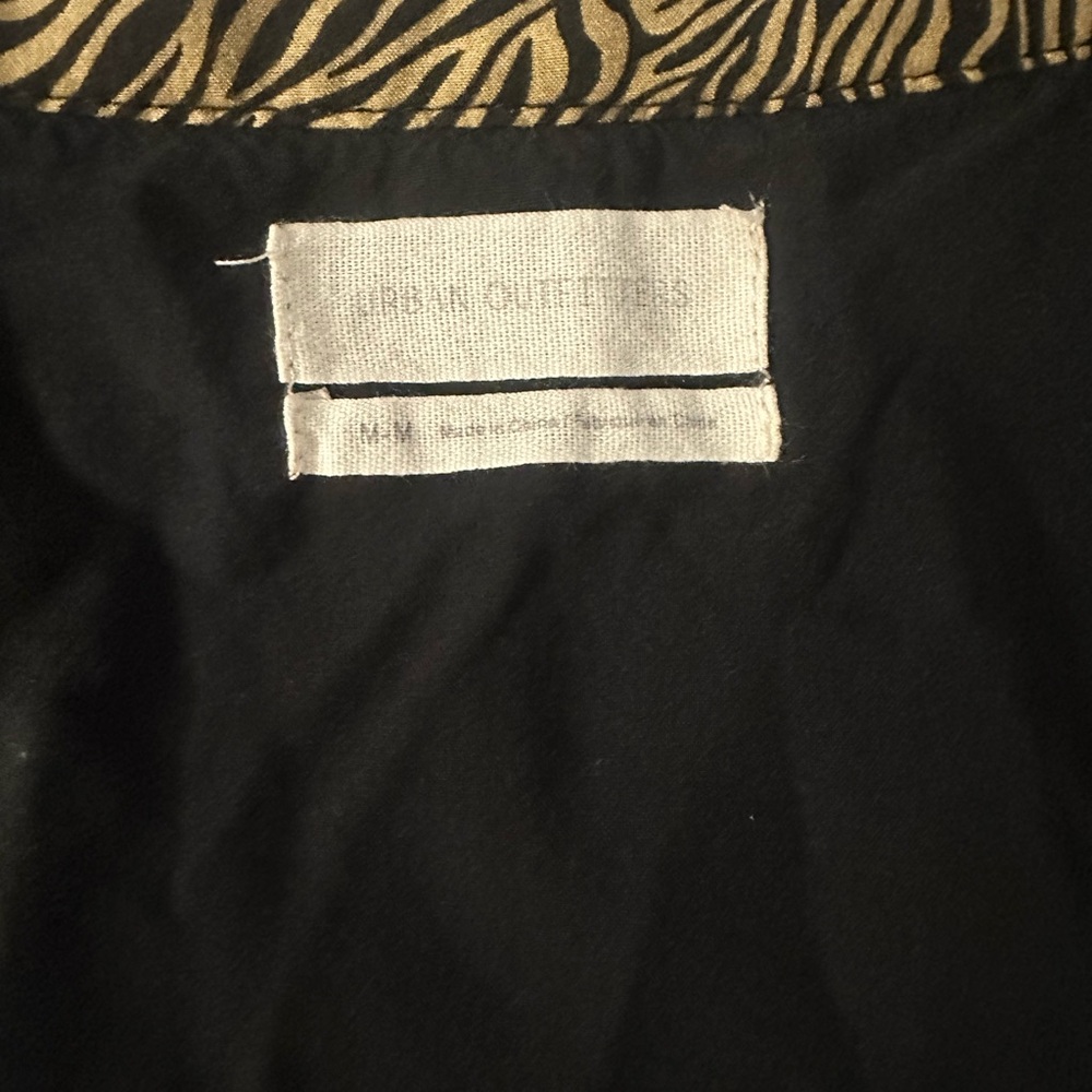 Urban outfitters animal, print skirt size medium - Picture 6 of 8